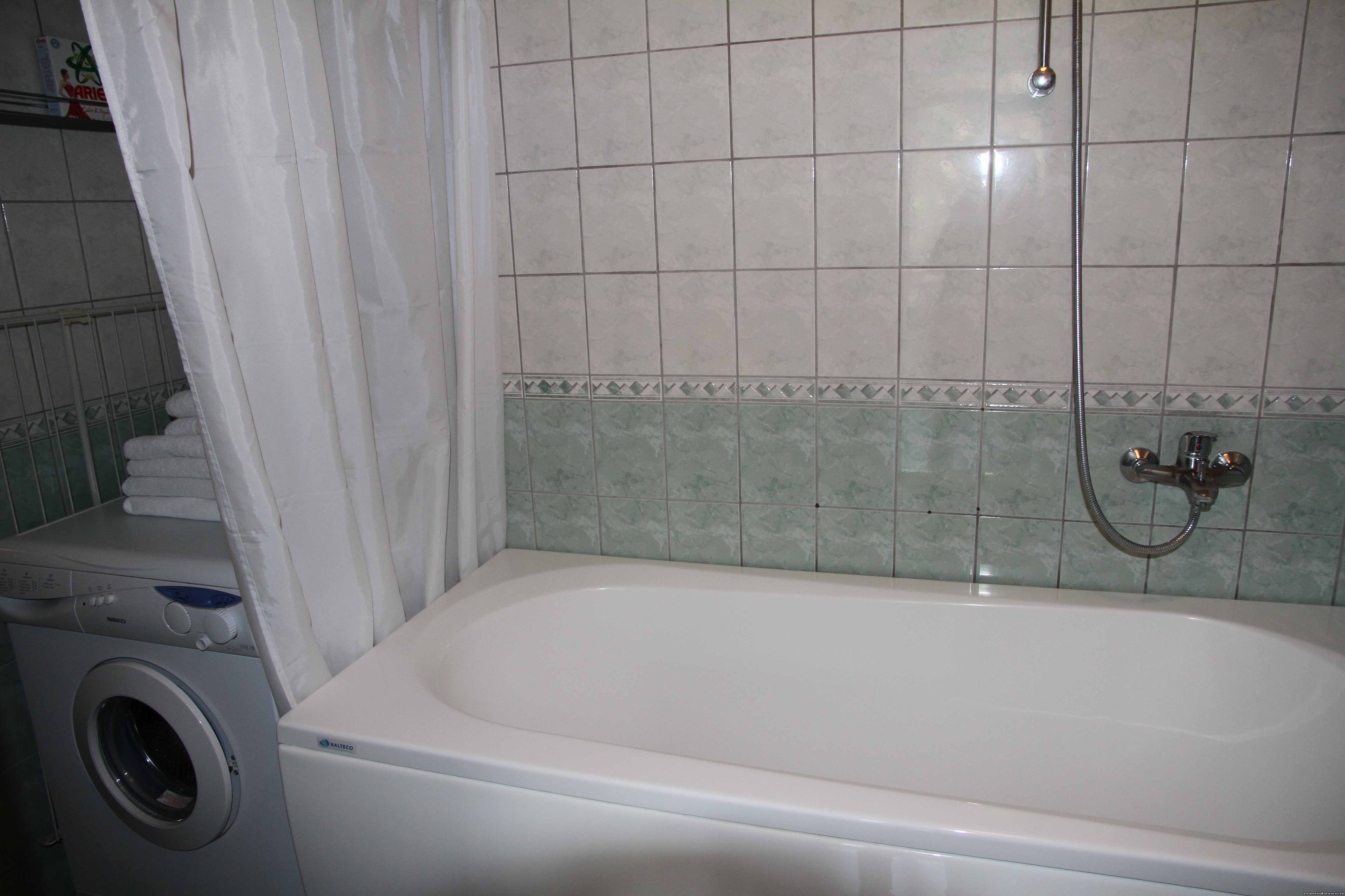 Tartu, Wilde Guest Apartament, ванная комната